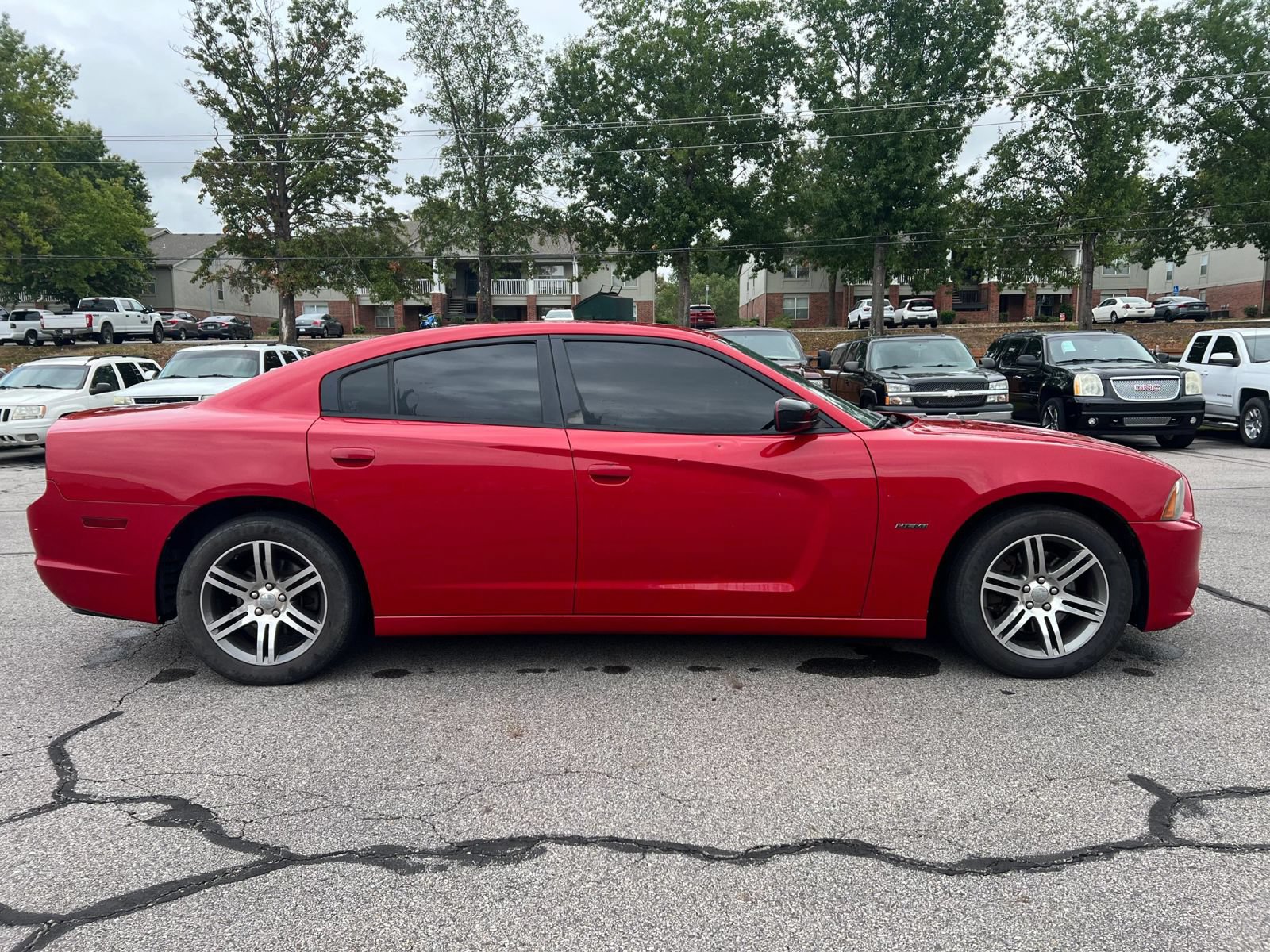 Used 2013 Dodge Charger R/T RWD image 2