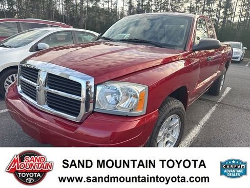 Used 2006 Dodge Dakota SLT image 1
