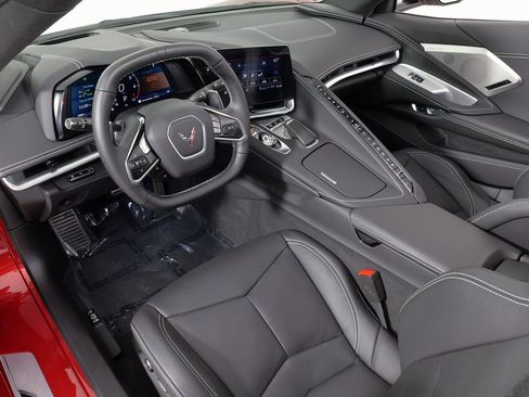 Used 2021 Chevrolet Corvette Stingray w/ Z51 Performance Package image 38