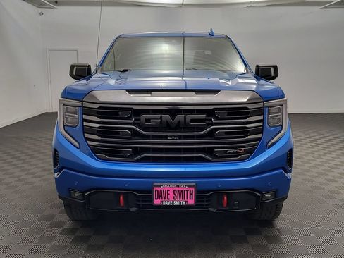 Used 2022 GMC Sierra 1500 AT4 w/ AT4 Premium Package AWD/4WD image 6