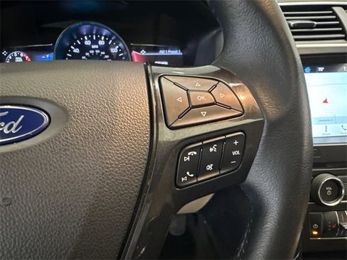 Used 2017 Ford Explorer XLT w/ Equipment Group 202A image 20