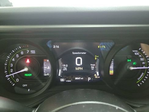 Used 2024 Jeep Wrangler Unlimited Rubicon 4xe w/ Convenience Group AWD/4WD image 30