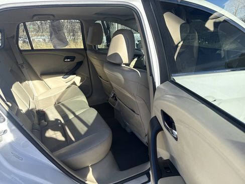 Used 2017 Acura RDX AWD w/ Advance Package image 22