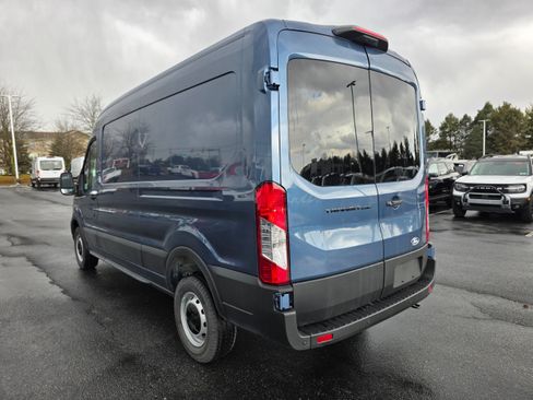 New 2026 Ford Transit 250 148 Medium Roof RWD image 3