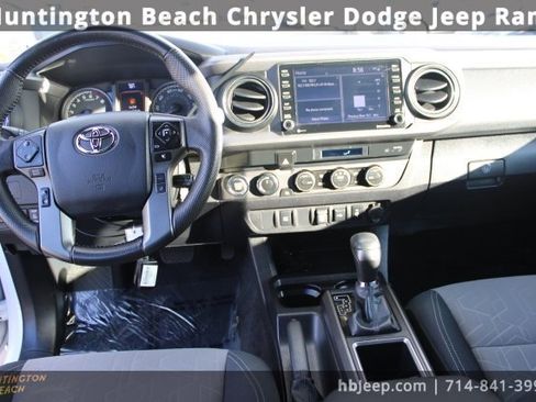 Used 2023 Toyota Tacoma TRD Off-Road image 11
