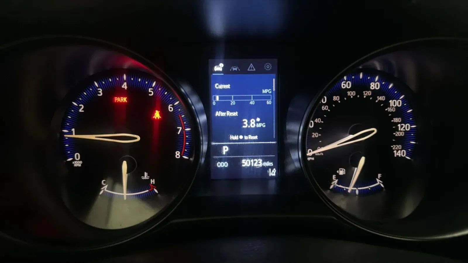 Used 2020 Toyota C-HR LE FWD image 11