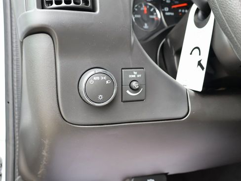 New 2025 GMC Savana 2500 w/ Enhanced Convenience Package RWD image 10