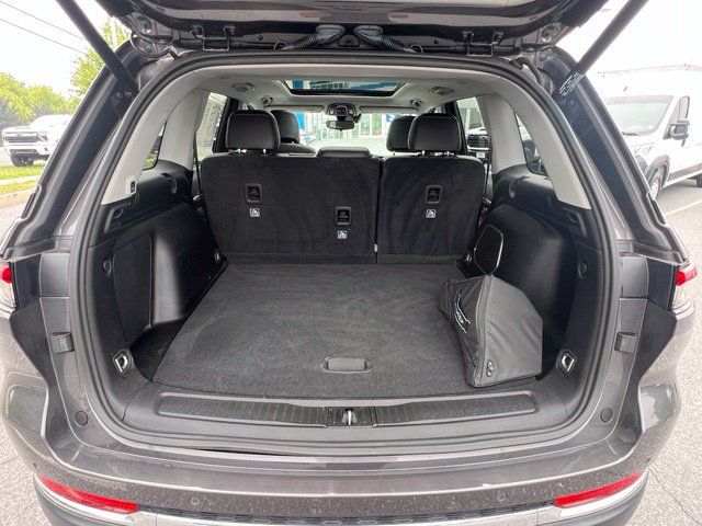 Used 2022 Jeep Grand Cherokee Limited 4xe AWD/4WD image 15