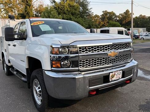 Used 2019 Chevrolet Silverado 2500 W/T w/ Snow Plow Prep Package AWD/4WD image 5