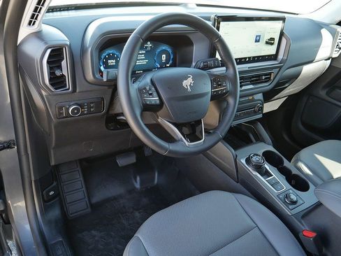 Used 2025 Ford Bronco Sport Badlands image 12