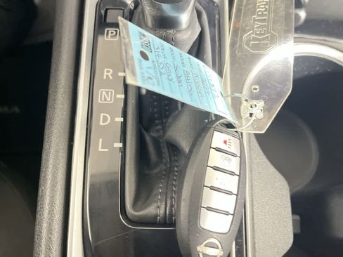 Used 2024 Nissan Altima 2.5 SV image 23