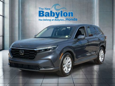 Used 2025 Honda CR-V EX image 1