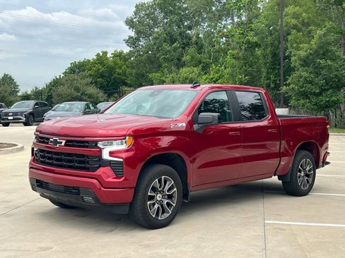 Used 2023 Chevrolet Silverado 1500 RST w/ Convenience Package II AWD/4WD image 5