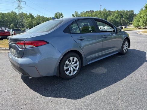 Used 2026 Toyota Corolla LE image 5