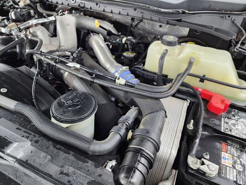 Used 2023 Ford F350 Lariat AWD/4WD image 19