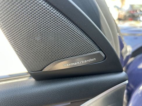 Used 2019 BMW X4 xDrive30i w/ M Sport Package 2 AWD/4WD image 34