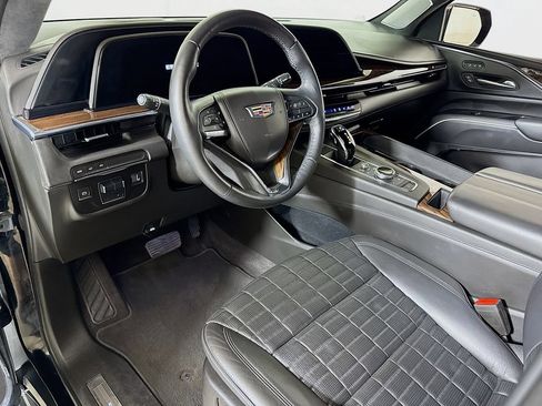 Used 2022 Cadillac Escalade Sport Platinum w/ LPO, ONYX Package RWD image 7