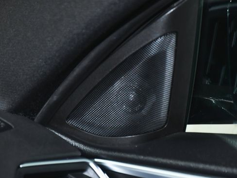 Used 2023 BMW 430i xDrive Coupe w/ M Sport Package image 32