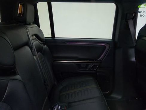 Used 2024 Rivian R1S Adventure AWD/4WD image 40