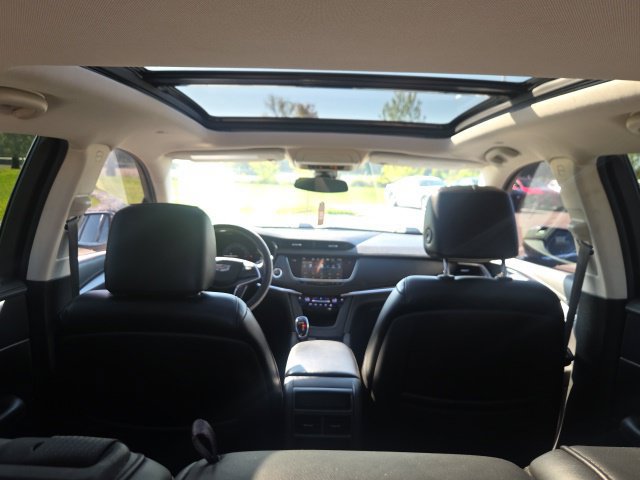Used 2019 Cadillac XT5 Luxury AWD/4WD image 12