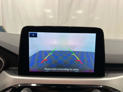 Used 2020 Ford Escape SE image 27