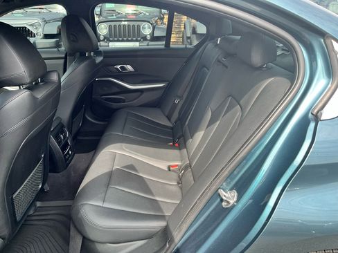 Used 2019 BMW 330i Sedan w/ Convenience Package image 13