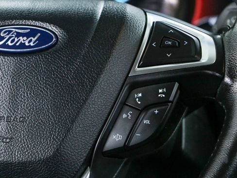 Used 2018 Ford Fusion SE w/ Equipment Group 201A FWD image 14