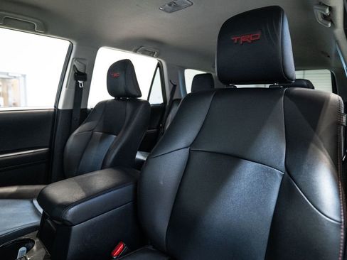 Certified 2024 Toyota 4Runner TRD Off-Road Premium image 14