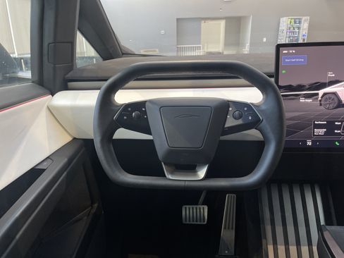 Used 2024 Tesla Cybertruck Cyberbeast AWD/4WD image 19