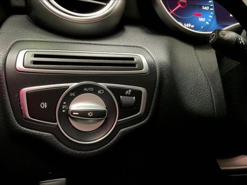 Used 2021 Mercedes-Benz C 300 4MATIC Sedan w/ Premium Package image 32