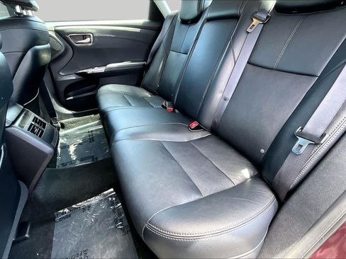 Used 2018 Toyota Avalon XLE FWD image 20