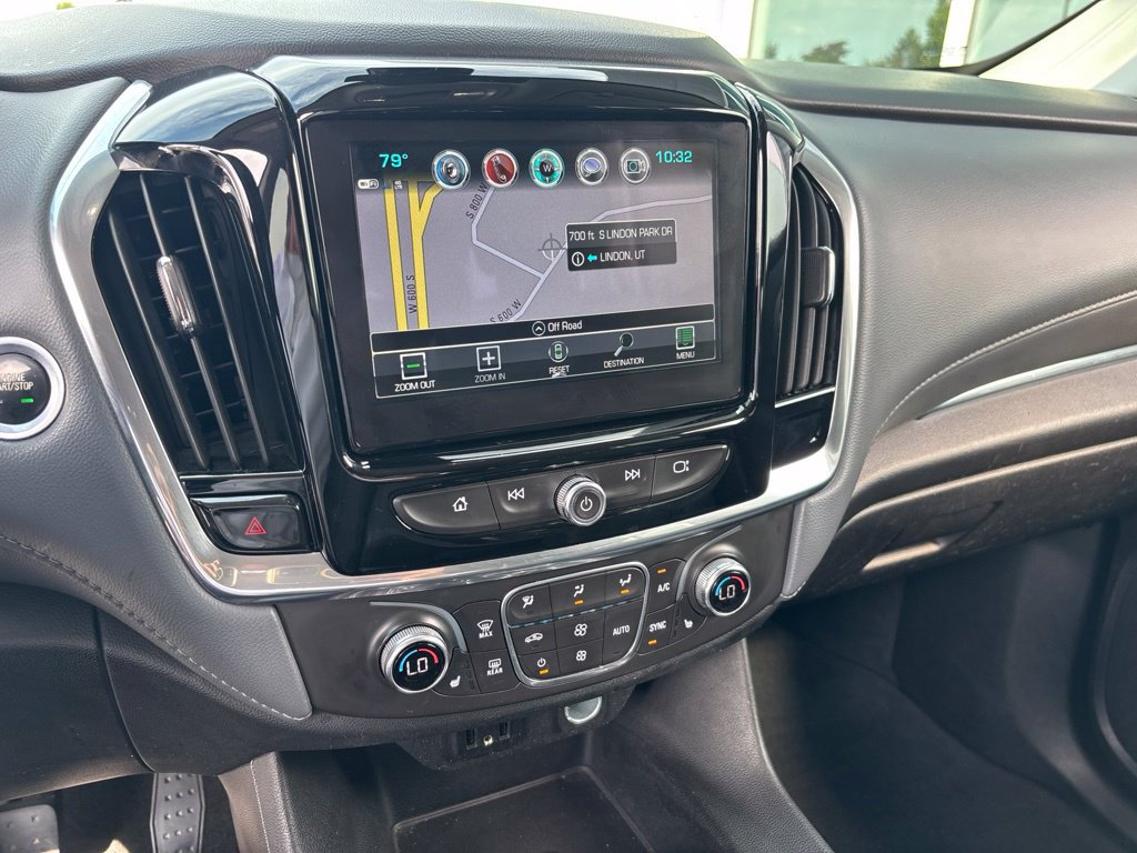 Used 2019 Chevrolet Traverse LT w/ LT Premium Package AWD/4WD image 8