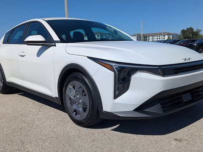 Used 2025 Kia K4 LX