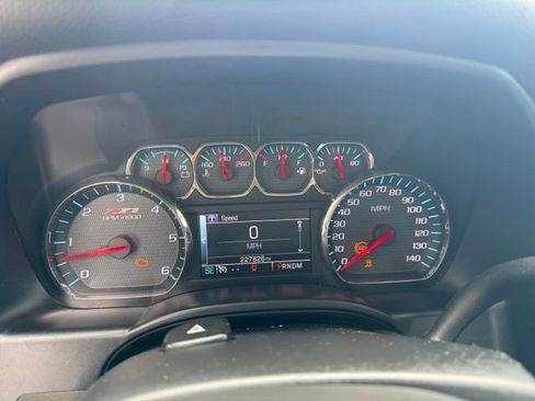 Used 2015 Chevrolet Silverado 1500 LT w/ All Star Edition AWD/4WD image 5