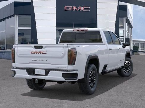 New 2026 GMC Sierra 3500 Denali Ultimate AWD/4WD image 4