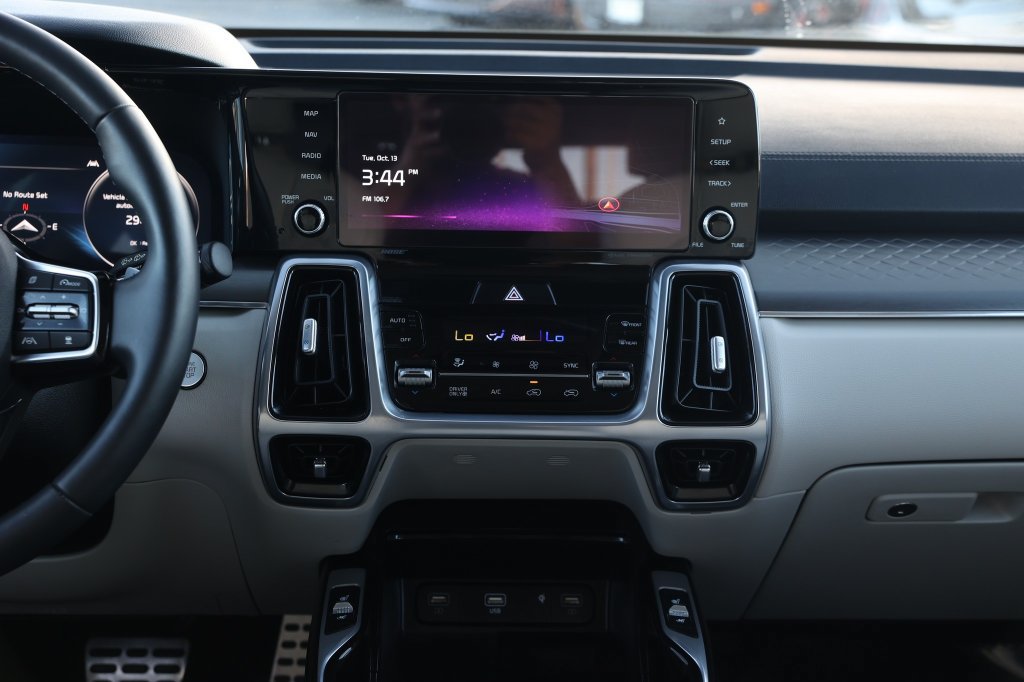 Used 2023 Kia Sorento SX Prestige AWD/4WD image 30