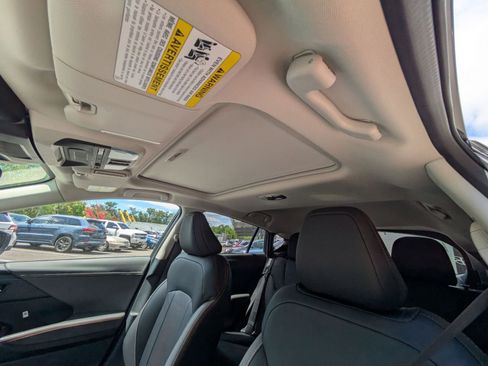 New 2025 Subaru Crosstrek 2.5i Limited image 9