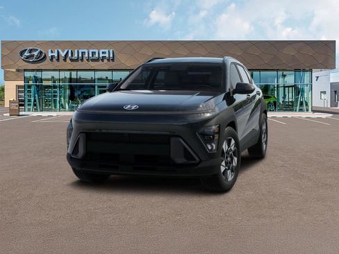 Used 2025 Hyundai Kona SEL image 7