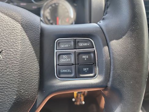 Used 2017 RAM 1500 Big Horn AWD/4WD image 29