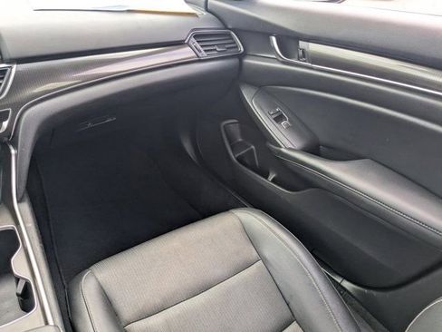 Used 2022 Honda Accord Sport image 16