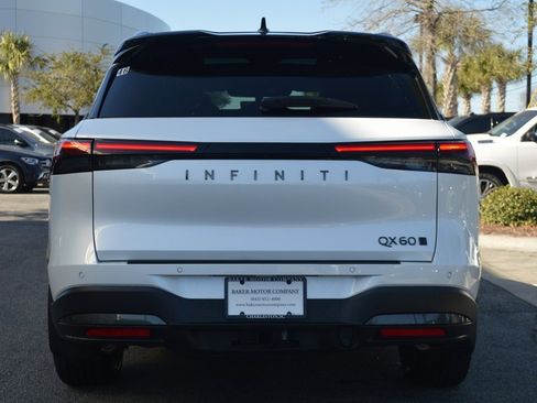 Certified 2026 INFINITI QX60 Autograph w/ Dark Cargo Package image 7