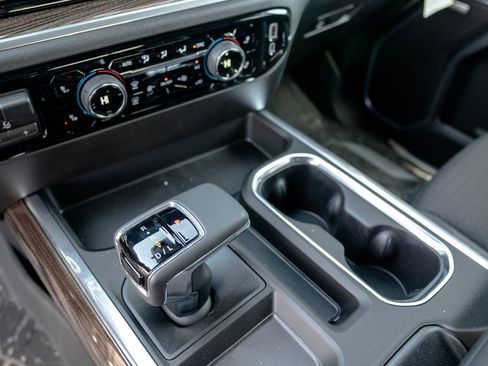 New 2026 Chevrolet Silverado 1500 RST w/ Redline Edition AWD/4WD image 21