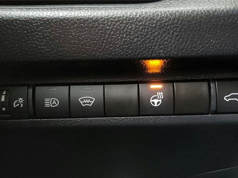 Used 2023 Toyota RAV4 XLE image 45