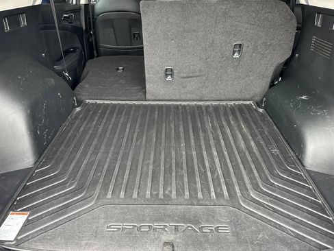 Certified 2024 Kia Sportage SX AWD/4WD image 12