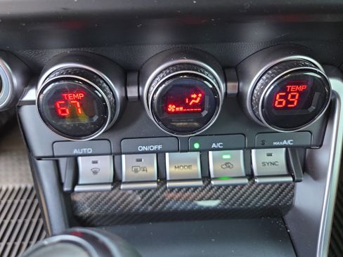 Certified 2023 Toyota GR86 w/ ALL Weather Mat Package (TMS) RWD image 23