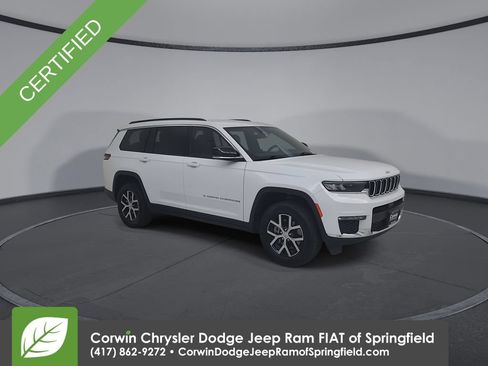 Used 2025 Jeep Grand Cherokee L Limited w/ Trailer Tow Package AWD/4WD image 3