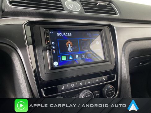 Used 2017 Volkswagen Passat 1.8T R-Line image 2