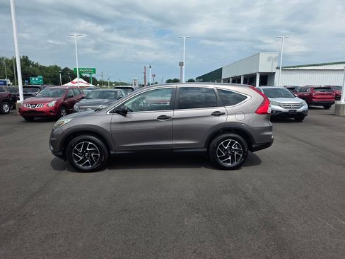 Used 2016 Honda CR-V SE image 6