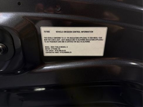 Used 2024 Tesla Model 3 Performance AWD/4WD image 15