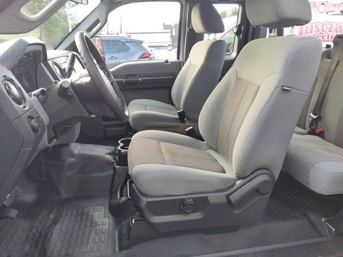 Used 2011 Ford F250 XL w/ PWR Equipment Group image 10